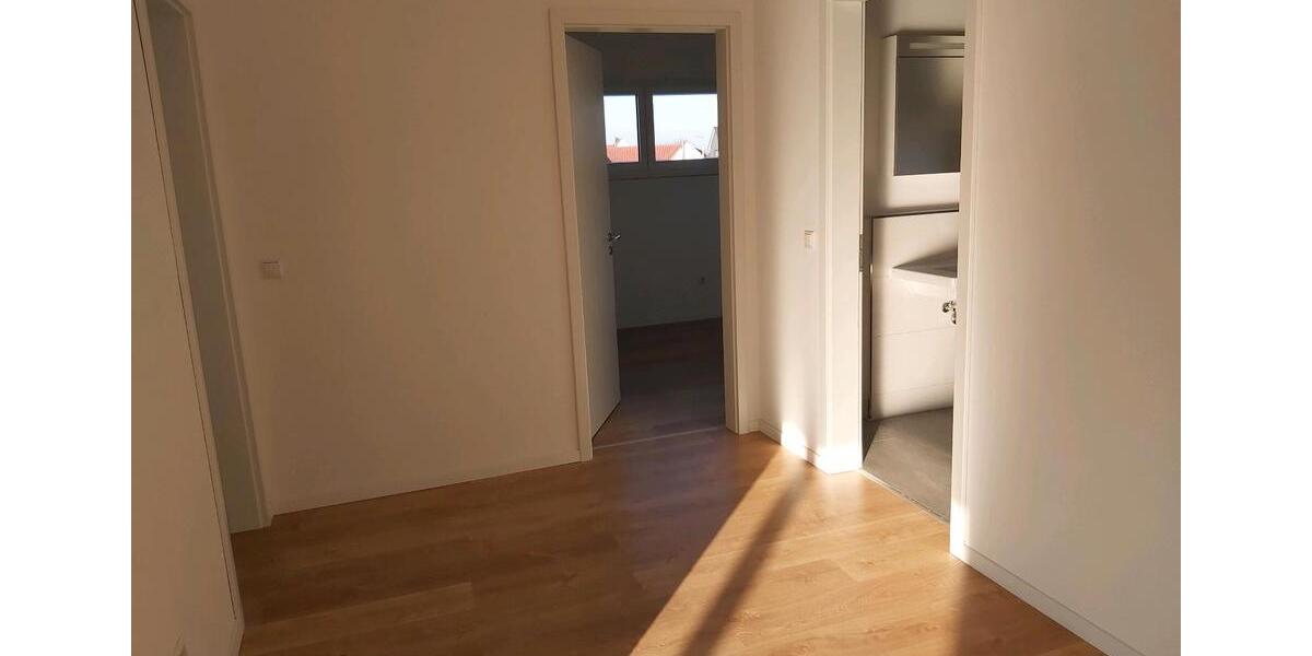 Etagenwohnung Erlangen Alterlangen - 3 Zimmer, 110 m&sup2;, 1.400&euro; | Angebot:26374267
