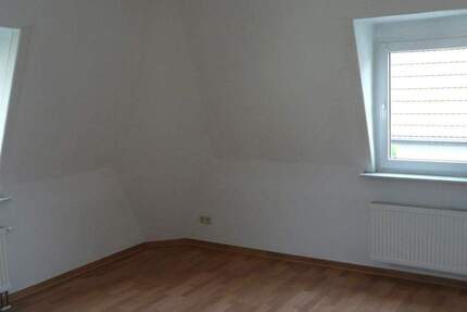 Wohnung Pirna Sonnenstein - 2 Zimmer, 47 m&sup2;, 330&euro; | Angebot:25909295