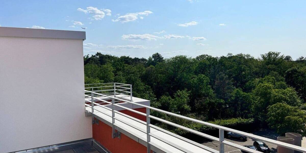Etagenwohnung Frankfurt am Main Schwanheim - 4 Zimmer, 120 m&sup2;, 1.949&euro; | Angebot:26544124