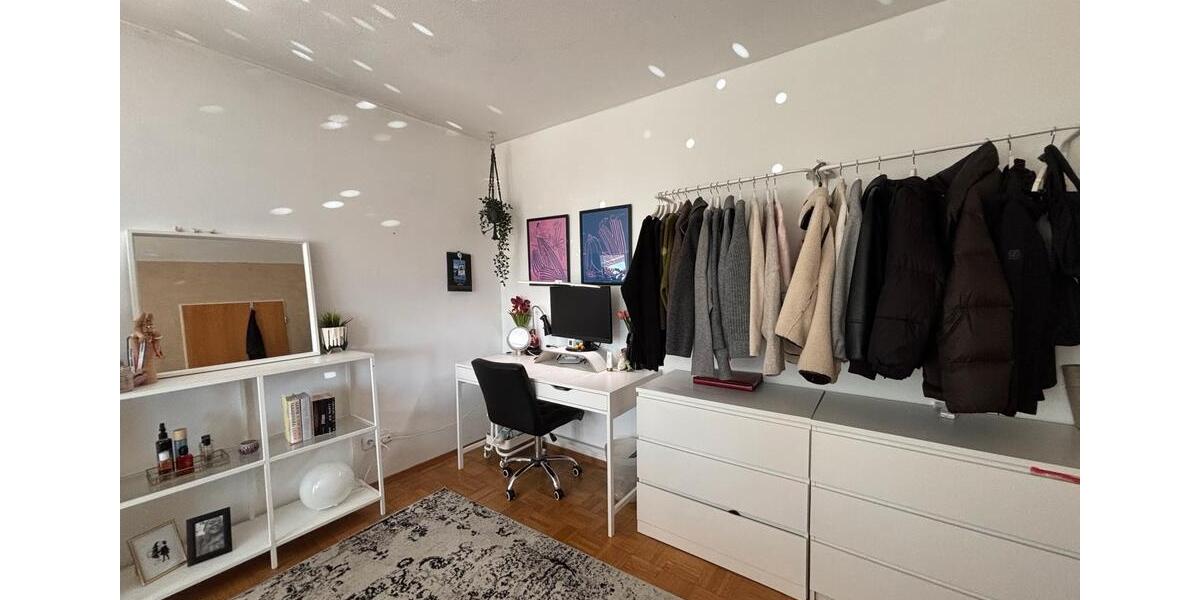 Wohnen auf Zeit Ettlingen - 3 Zimmer, 84 m&sup2;, 390&euro; | Angebot:26268181