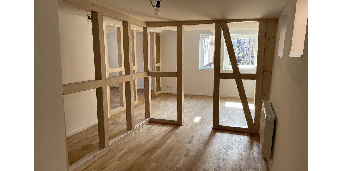 Etagenwohnung Celle - 4 Zimmer, 160 m&sup2;, 1.500&euro; | Angebot:24144611