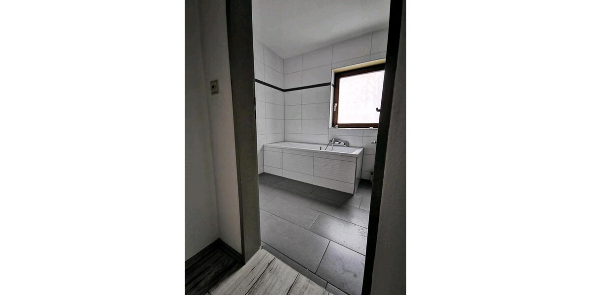 Dachgeschoßwohnung Schönau im Schwarzwald - 4 Zimmer, 95 m&sup2;, 1.000&euro; | Angebot:25920956