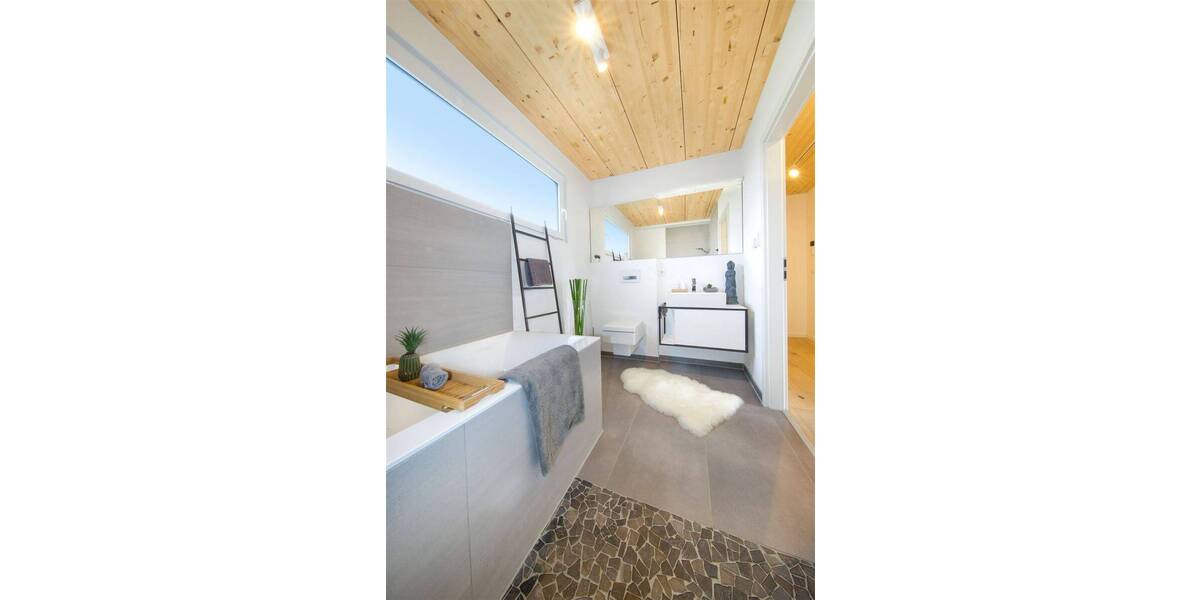 Etagenwohnung Überlingen Nußdorf - 5 Zimmer, 105 m&sup2;, 2.490&euro; | Angebot:26740185