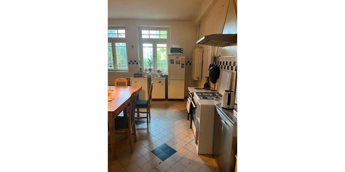 Erdgeschoßwohnung Kassel - 2 Zimmer, 30 m&sup2;, 650&euro; | Angebot:26580027