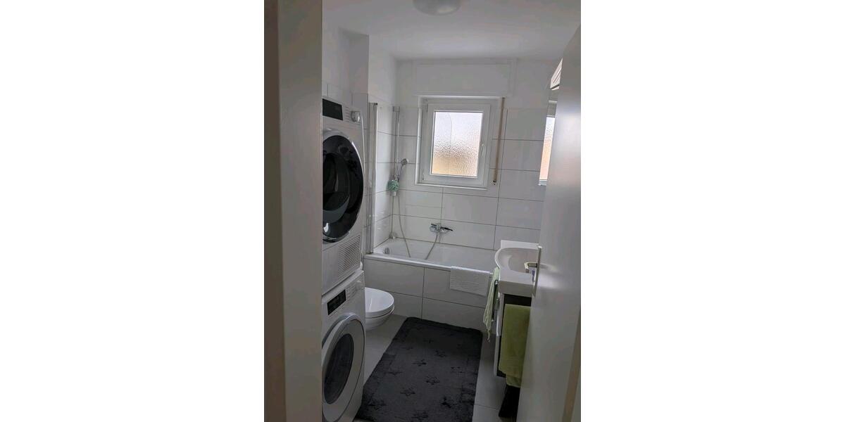 Etagenwohnung Frankfurt am Main Nied - 4 Zimmer, 86 m&sup2;, 1.500&euro; | Angebot:26481531