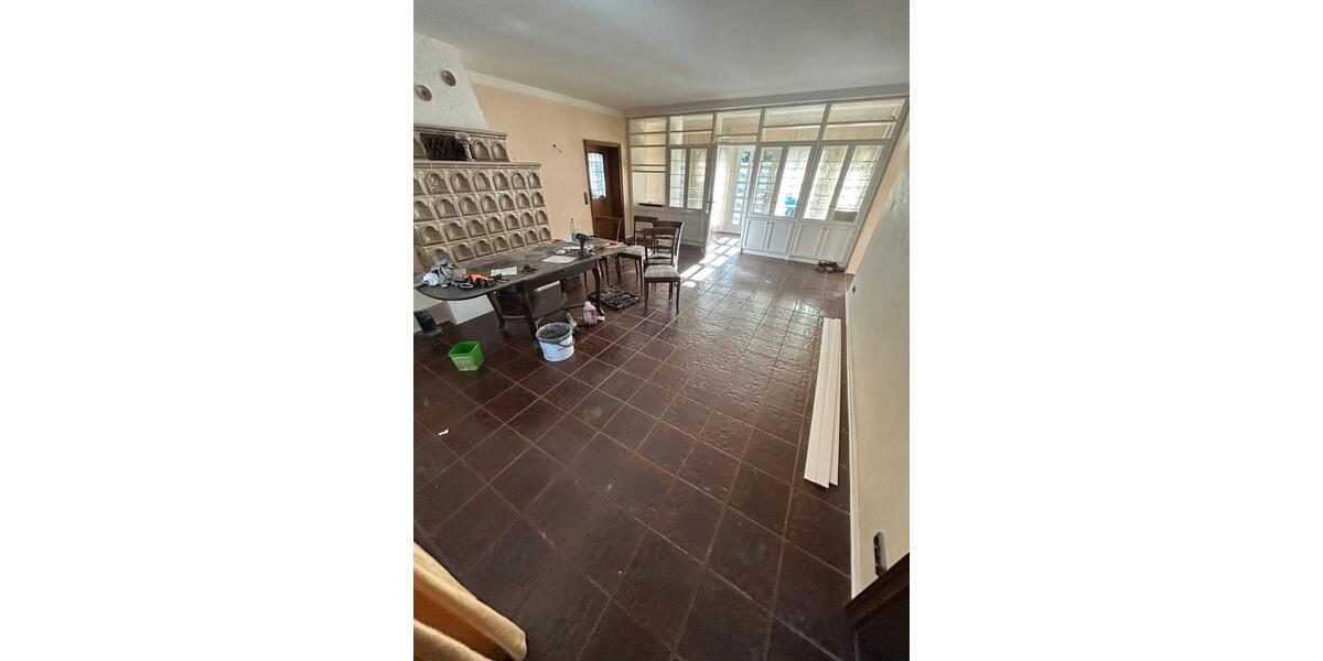 Erdgeschoßwohnung Wildeshausen - 5 Zimmer, 186 m&sup2;, 1.500&euro; | Angebot:25853411