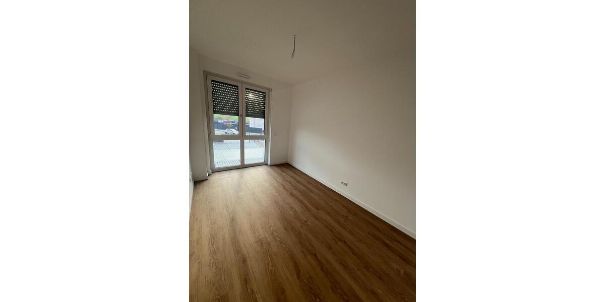 Etagenwohnung Nauen - 3 Zimmer, 80 m&sup2;, 1.095&euro; | Angebot:25876575