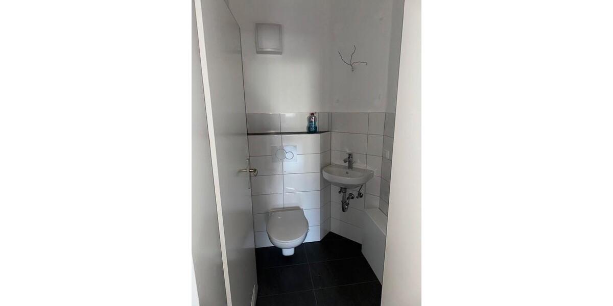Etagenwohnung Bad Homburg vor der Höhe Gonzenheim - 4 Zimmer, 83 m&sup2;, 883&euro; | Angebot:26427017