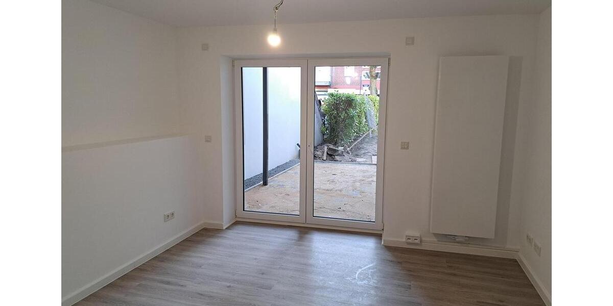 Erdgeschoßwohnung Bad Oldesloe - 2 Zimmer, 90 m&sup2;, 1.170&euro; | Angebot:26399517