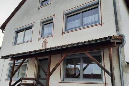 Großzügiges Einfamilienhaus mit Garten im Altmühltal zu vermieten 7 zimmer