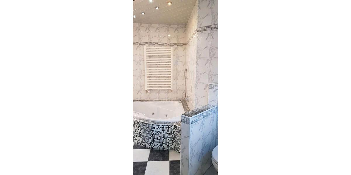 Erdgeschoßwohnung Rentweinsdorf - 2 Zimmer, 89 m&sup2;, 600&euro; | Angebot:26658352