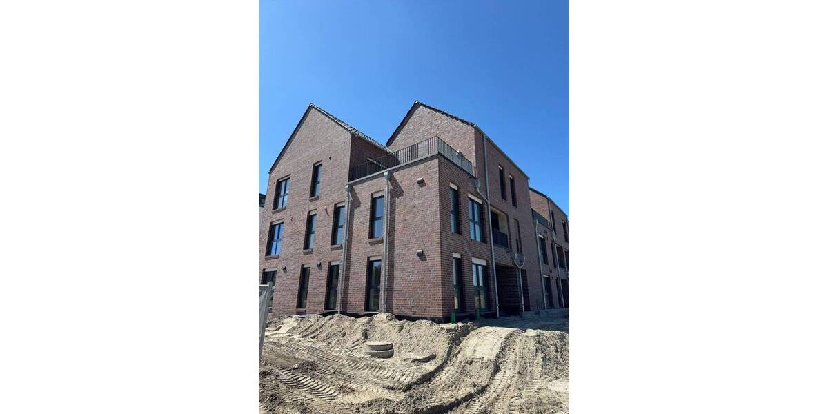 Etagenwohnung Oldenburg Bürgerfelde - 3 Zimmer, 91 m&sup2;, 1.330&euro; | Angebot:25666335