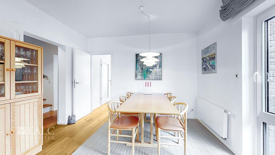 ***Familienoase in Ratingen-Hösel*** 5 zimmer