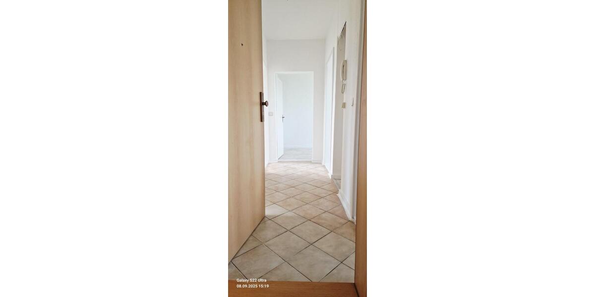 Etagenwohnung Teuchern - 3 Zimmer, 58 m&sup2;, 360&euro; | Angebot:22524283