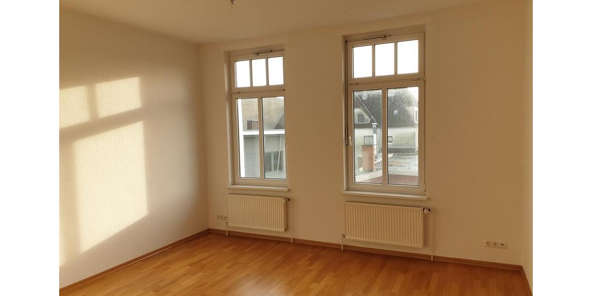Etagenwohnung Bad Oldesloe - 4 Zimmer, 103 m&sup2;, 1.190&euro; | Angebot:26351439