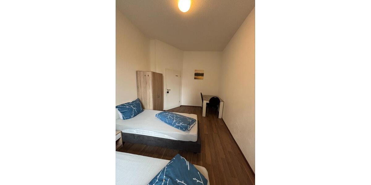 Wohnen auf Zeit Halle (Saale) Büschdorf - 12 Zimmer, 12 m&sup2;, 12&euro; | Angebot:10294514