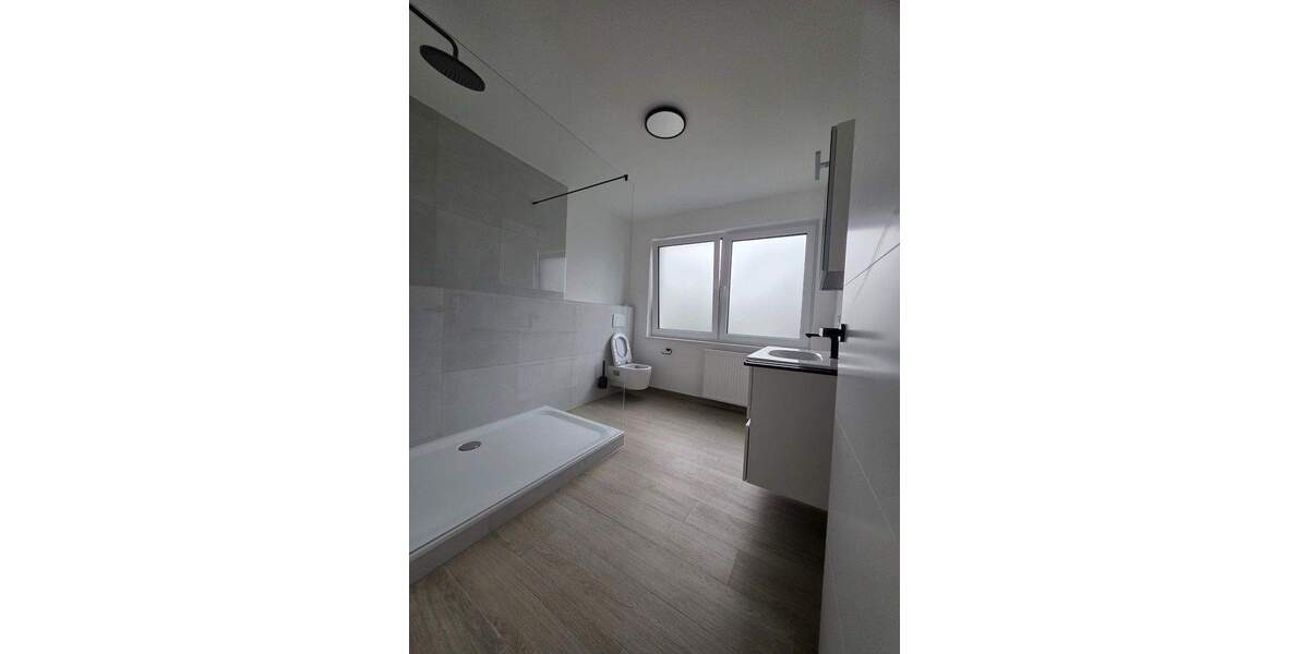 Etagenwohnung Garrel - 2 Zimmer, 75 m&sup2;, 825&euro; | Angebot:26170609