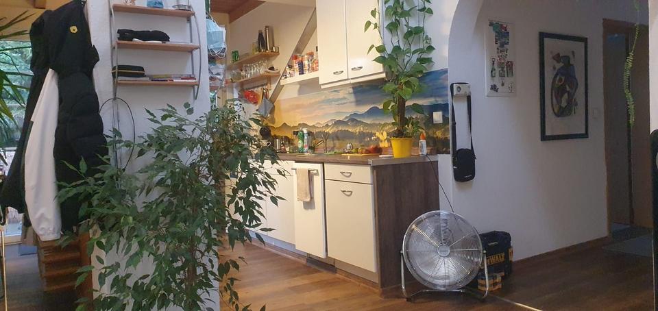 Dachgeschoßwohnung Annweiler am Trifels - 4 Zimmer, 94 m&sup2;, 950&euro; | Angebot:25767958