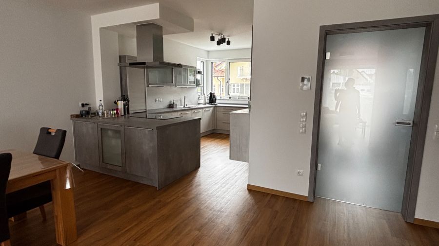 Moderne Doppelhaushälfte (Baujahr 2021) mit 15 kWp PV-Anlage, Wärmepumpe und Top-Lage Nahe St. Leoner See - Doppelhaushälfte St. Leon-Rot Rot | Angebot:26988912