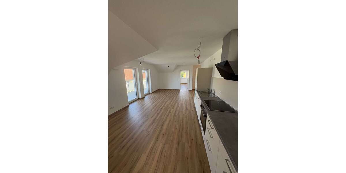 Etagenwohnung Burk - 4 Zimmer, 97 m&sup2;, 1.020&euro; | Angebot:27480671