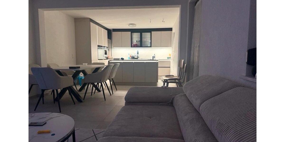 Etagenwohnung Plüderhausen - 3 Zimmer, 73 m&sup2;, 1.750&euro; | Angebot:26415153