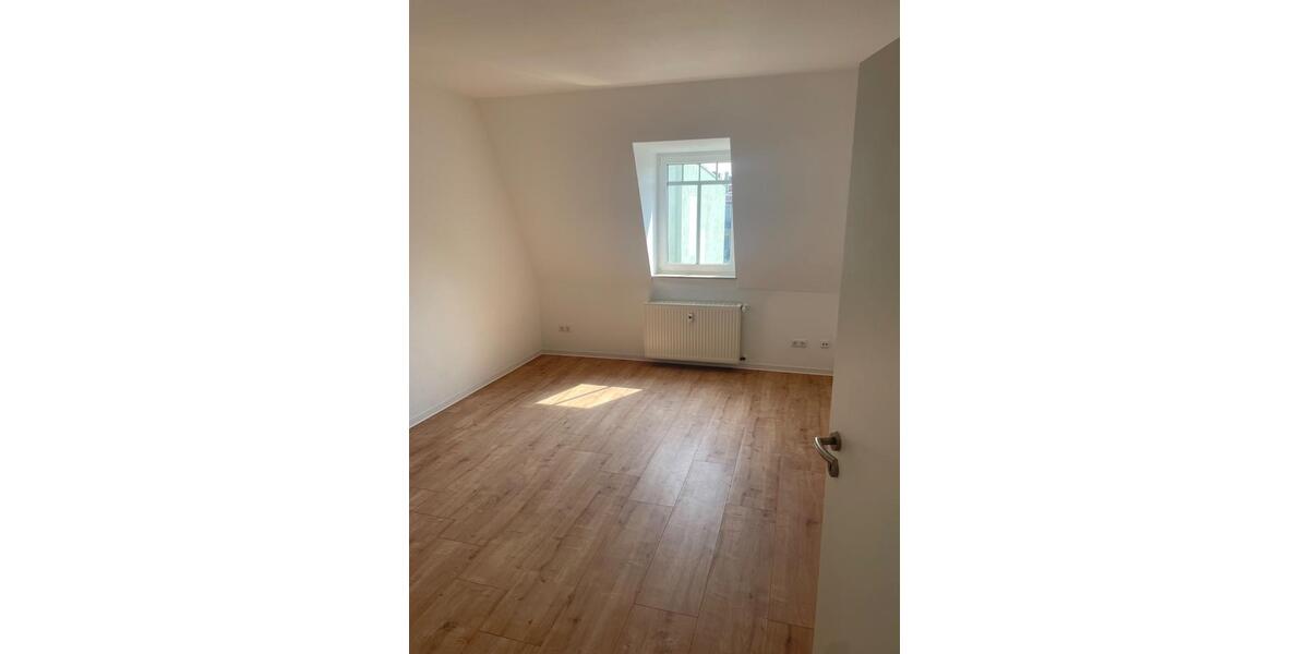 Etagenwohnung Halle (Saale) Damaschkestraße - 3 Zimmer, 61 m&sup2;, 960&euro; | Angebot:26705568