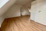 Dachgeschoßwohnung Hanau - 2 Zimmer, 45 m&sup2;, 750&euro; | Angebot:26493159