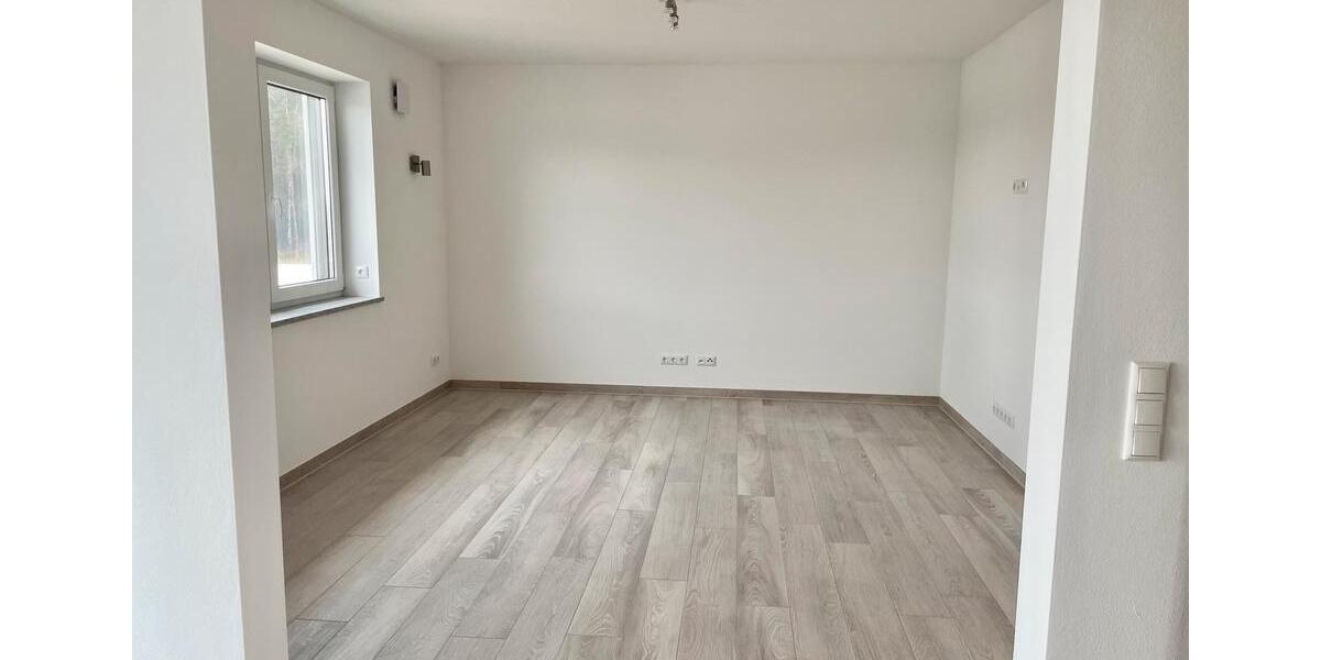 Etagenwohnung Schmidgaden - 5 Zimmer, 110 m&sup2;, 1.250&euro; | Angebot:24953914