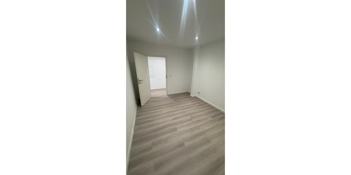 Dachgeschoßwohnung Bernkastel-Kues Kues - 4 Zimmer, 120 m&sup2;, 850&euro; | Angebot:24795438