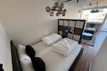 Luxuriöse Sanierte Mobilierte ca 40qm Wohnung 5 min bis Zentrum