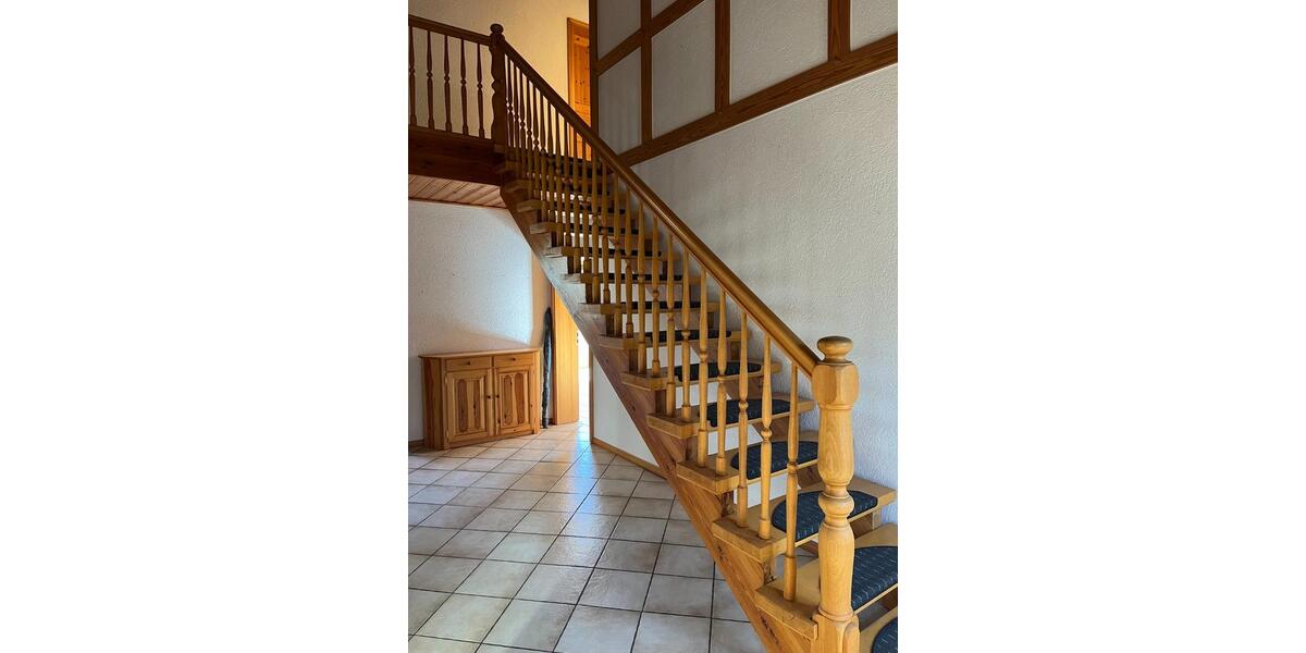 Einfamilienhaus Büren - 5 Zimmer, 180 m&sup2;, 1.180&euro; | Angebot:25051629