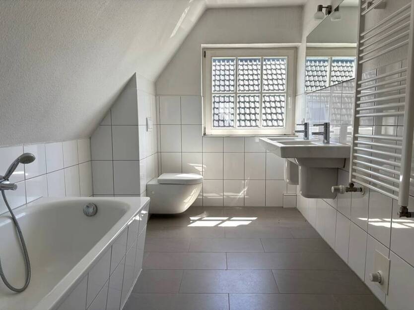 Charmantes + gemütliches Einfamilienhaus mit tollem Garten in ruhiger Lage von Wellingsbüttel!