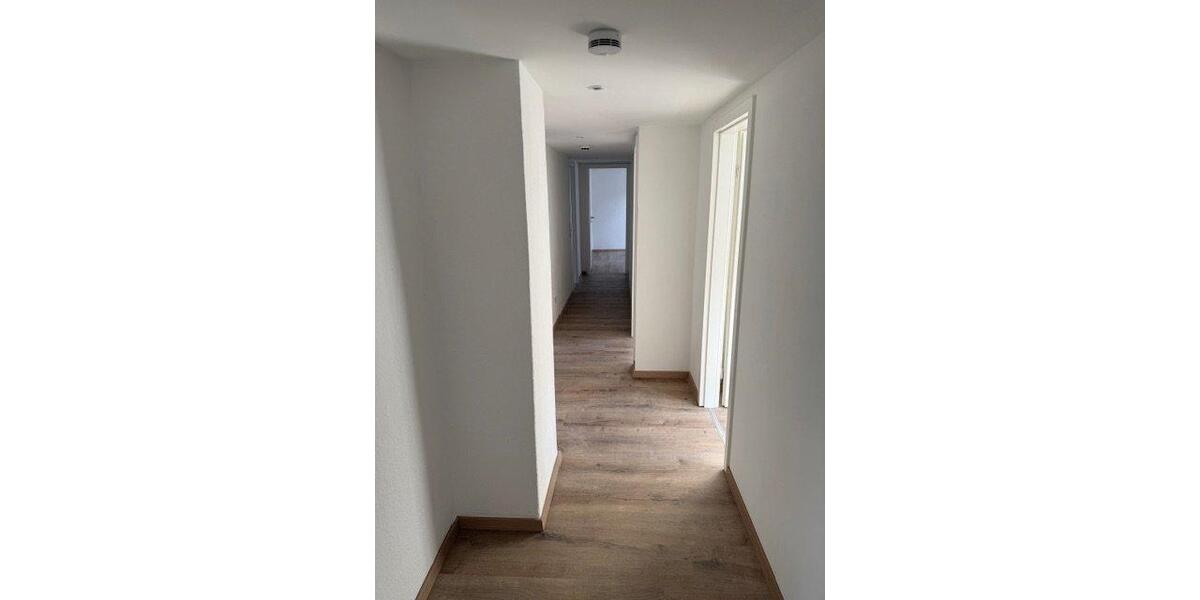Wohnen auf Zeit Flensburg - 5 Zimmer, 120 m&sup2;, 1.600&euro; | Angebot:26633489