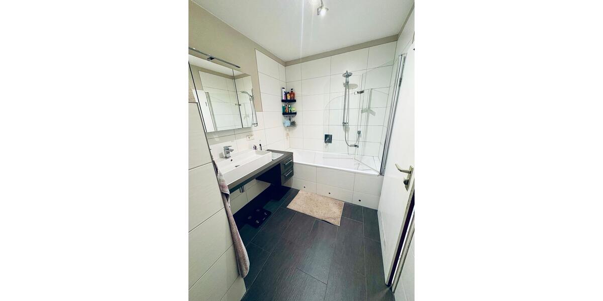 Etagenwohnung Ansbach - 3 Zimmer, 90 m&sup2;, 850&euro; | Angebot:26706084