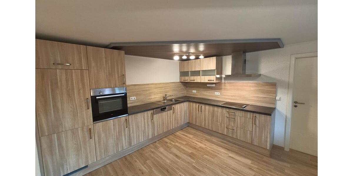 Erdgeschoßwohnung Geislingen - 2.5 Zimmer, 87 m&sup2;, 850&euro; | Angebot:26415051