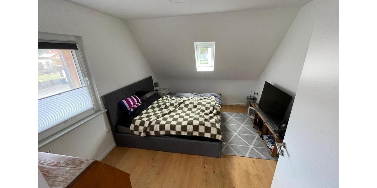 Etagenwohnung Springe - 5 Zimmer, 104 m&sup2;, 850&euro; | Angebot:25271029