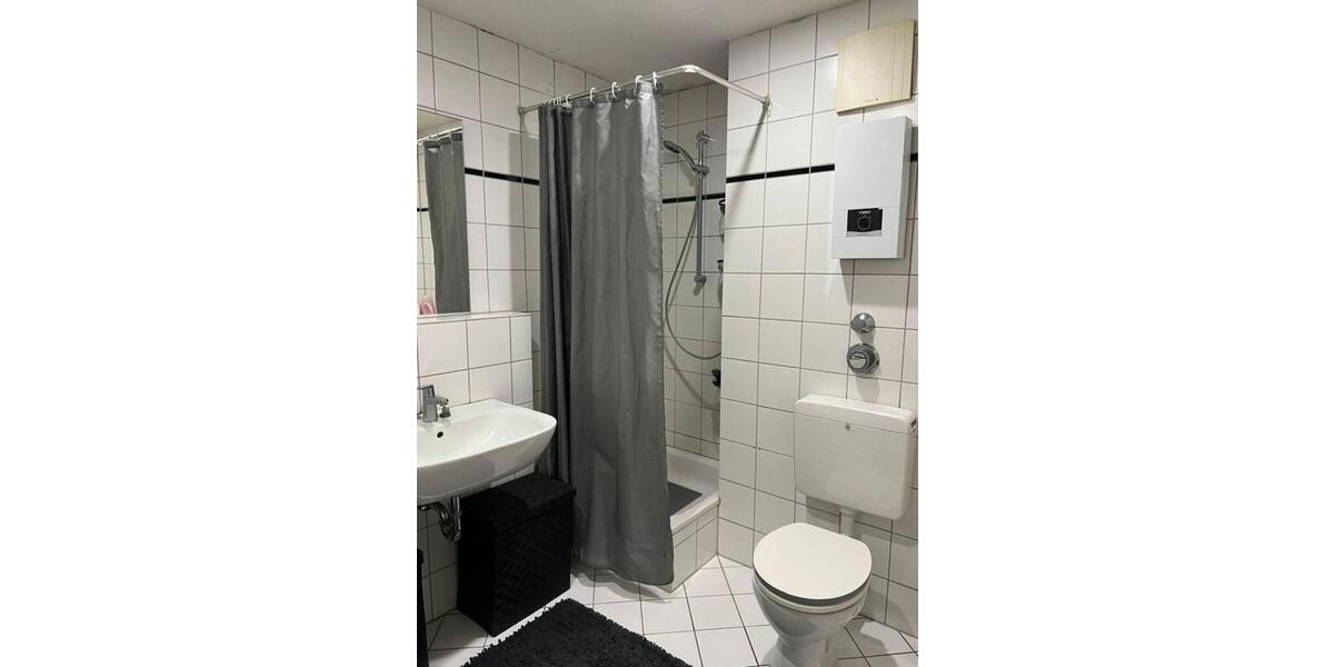 Einfamilienhaus Mönchengladbach Nord - 3 Zimmer, 80 m&sup2;, 800&euro; | Angebot:24397167