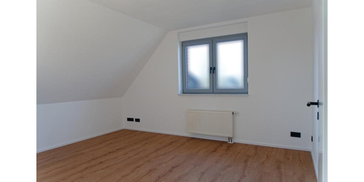 Dachgeschoßwohnung Ebstorf - 2 Zimmer, 80 m&sup2;, 900&euro; | Angebot:26549344