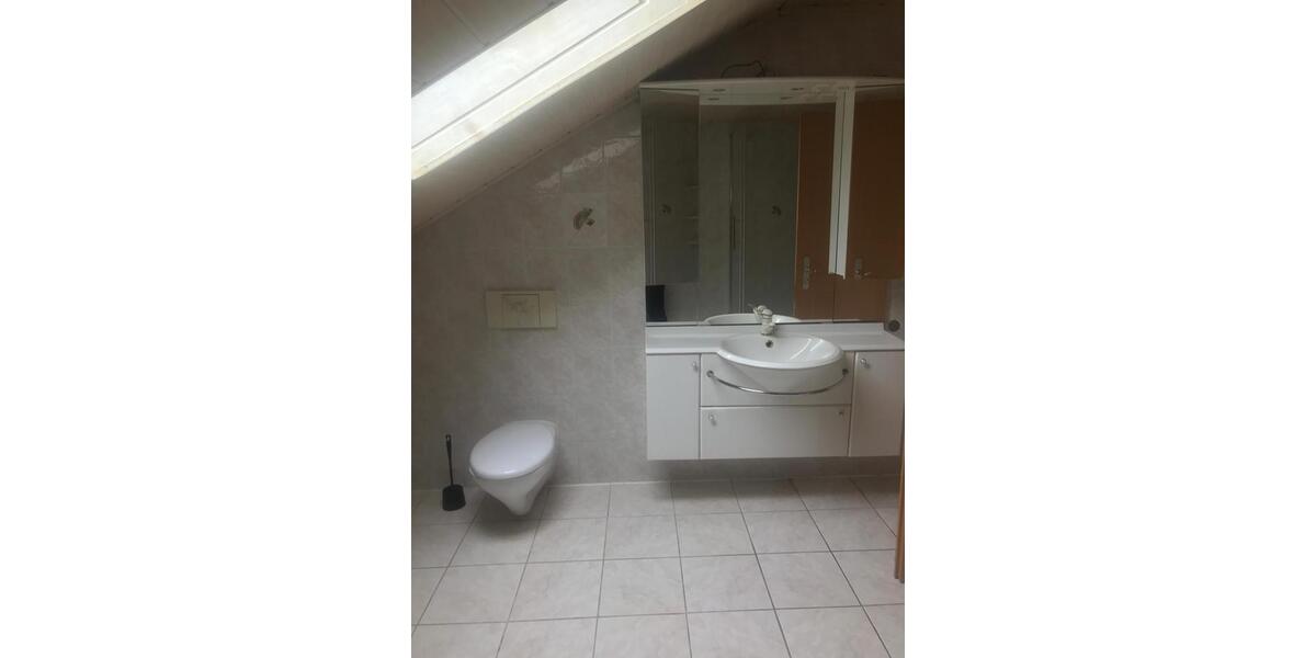 Wohnen auf Zeit Winzer - 12 Zimmer, 20 m&sup2;, 20&euro; | Angebot:26132692