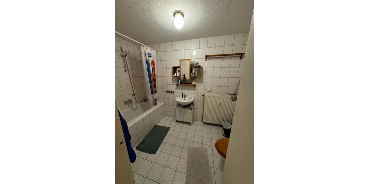 Wohnen auf Zeit Halle (Saale) - 3 Zimmer, 103 m&sup2;, 430&euro; | Angebot:26572933