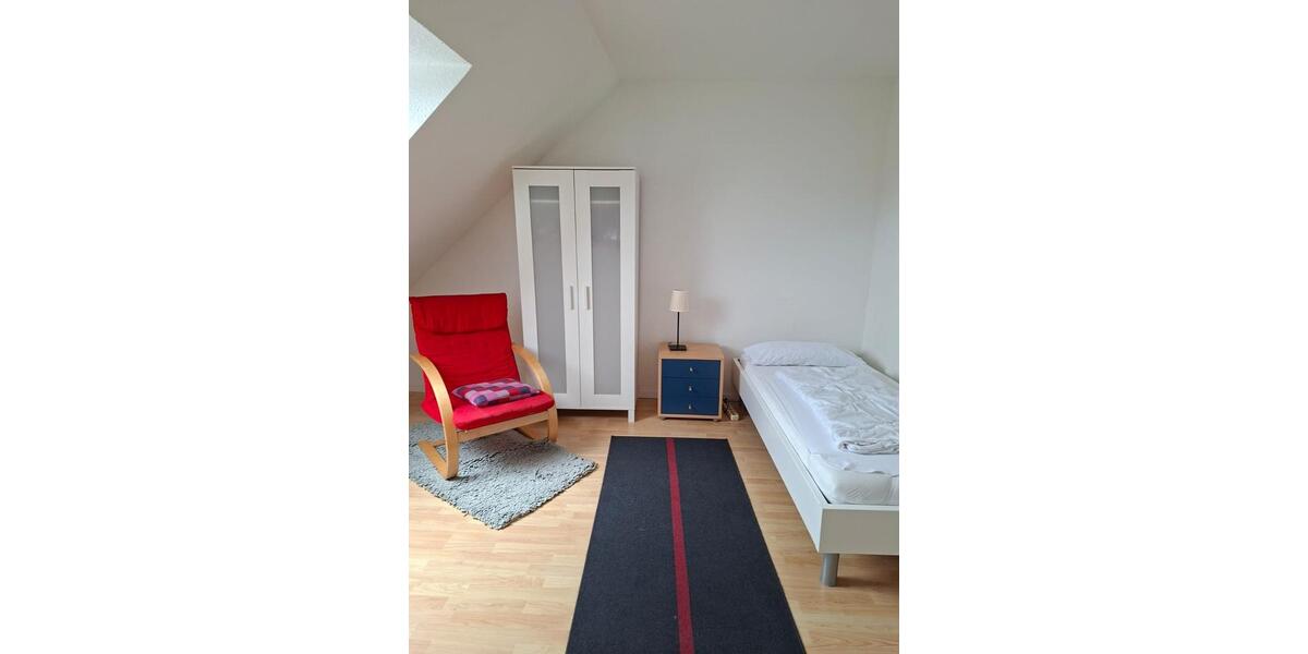 Erdgeschoßwohnung Paderborn - 3 Zimmer, 117 m&sup2;, 370&euro; | Angebot:25143765