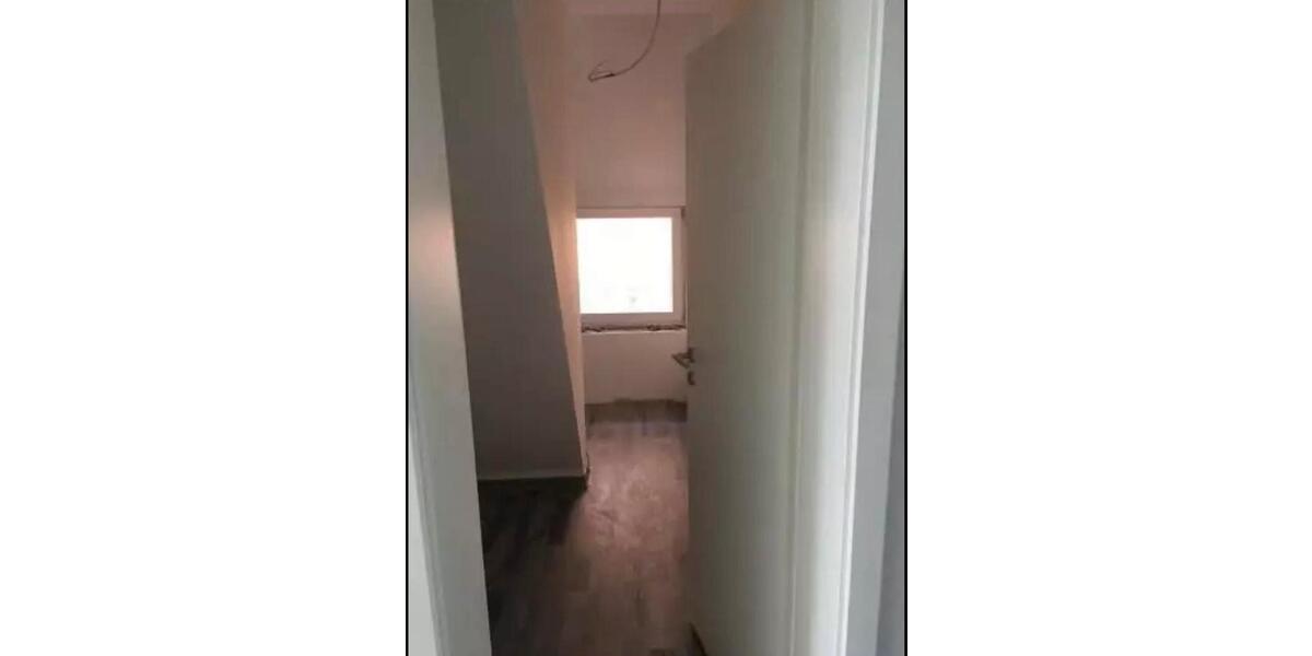 Dachgeschoßwohnung Stadthagen - 3.5 Zimmer, 90 m&sup2;, 700&euro; | Angebot:24768514