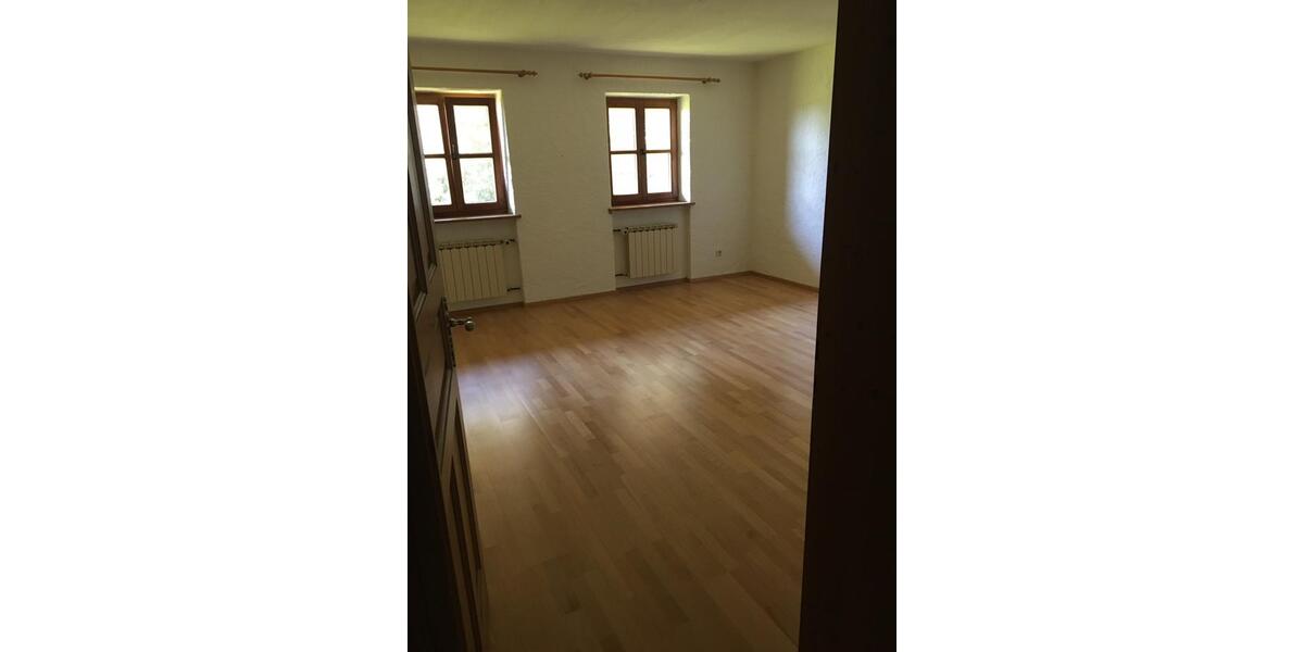 Etagenwohnung Eggstätt - 3 Zimmer, 82 m&sup2;, 1.200&euro; | Angebot:25981918