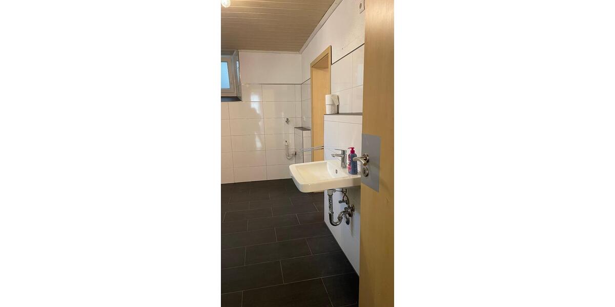 Erdgeschoßwohnung Thurnau - 2.5 Zimmer, 88 m&sup2;, 590&euro; | Angebot:26679183