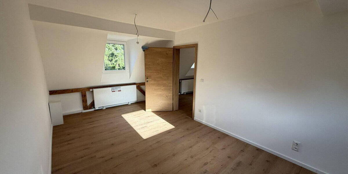 Etagenwohnung Nürnberg Rechenberg - 5 Zimmer, 89 m&sup2;, 1.250&euro; | Angebot:25996830