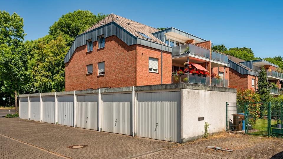 Dachgeschoßwohnung Mönchengladbach Nord - 3.5 Zimmer, 80 m&sup2;, 1.250&euro; | Angebot:26231925