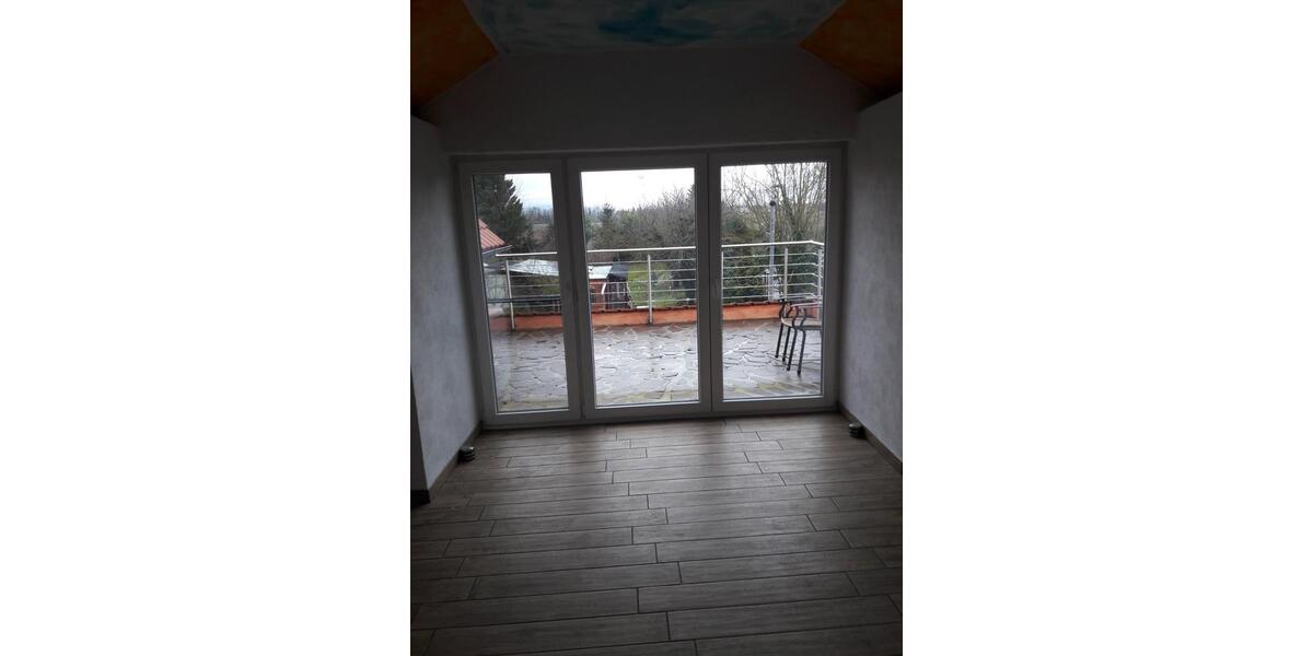 Etagenwohnung Breisach am Rhein - 3 Zimmer, 133 m&sup2;, 900&euro; | Angebot:25023281