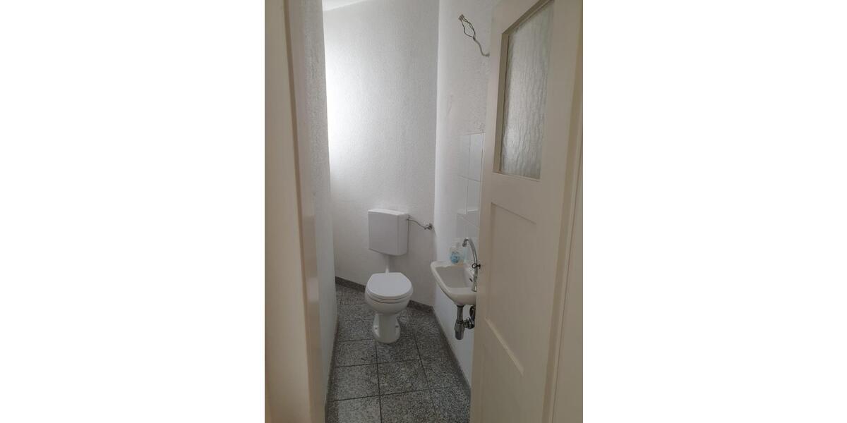 Etagenwohnung Frankenthal (Pfalz) - 4 Zimmer, 70 m&sup2;, 750&euro; | Angebot:25343640