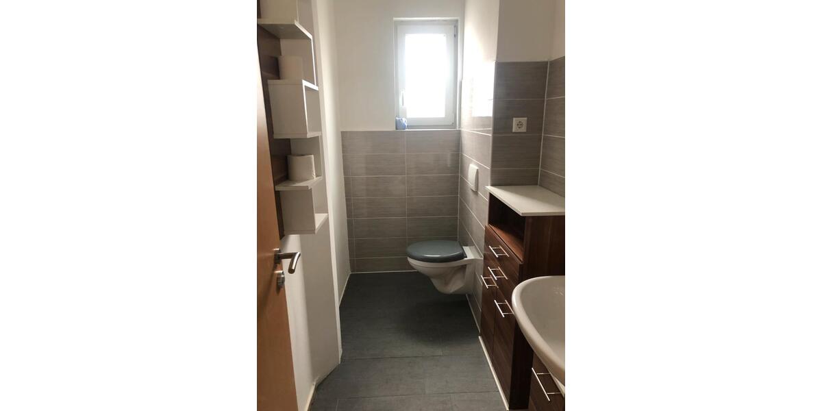 Wohnen auf Zeit Albstadt Gemarkung Onstmettingen - 8 Zimmer, 20 m&sup2;, 20&euro; | Angebot:26251925