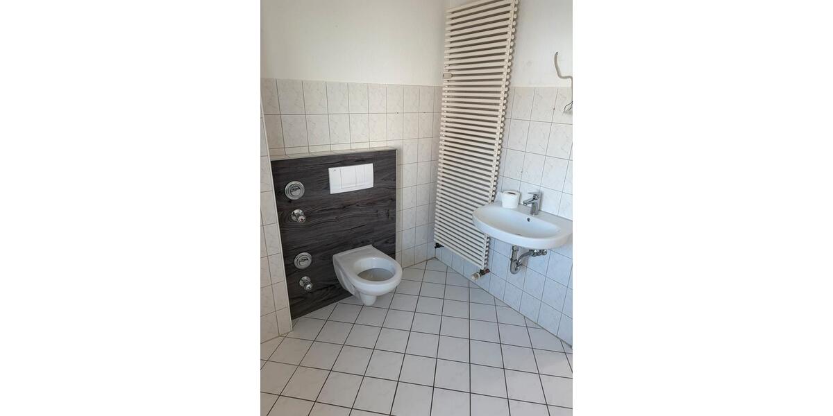 Erdgeschoßwohnung Sollstedt - 3 Zimmer, 75 m&sup2;, 773&euro; | Angebot:25432788